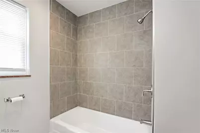 6304 Meadowbrook Drive, Mentor, OH 44060 - Photo 22