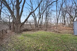 1276 Frederick Blvd, Akron, OH 44320 - Photo 20