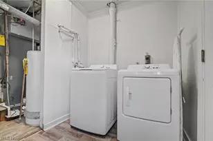 1276 Frederick Blvd, Akron, OH 44320 - Photo 12