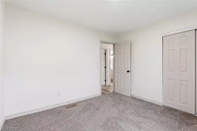 176 Grace Avenue, Barberton, OH 44203 - Photo 24