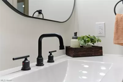 176 Grace Avenue, Barberton, OH 44203 - Photo 22