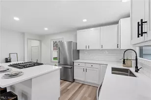 176 Grace Ave, Barberton, OH 44203 - Photo 14