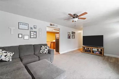 542 Snively Avenue NW, Massillon, OH 44646 - Photo 4