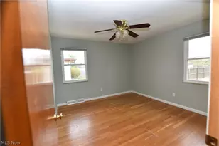11062 Blossom Ave, Parma Heights, OH 44130 - Photo 10