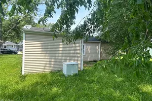 12215 Guardian Blvd, Loveland, OH 44135 - Photo 2