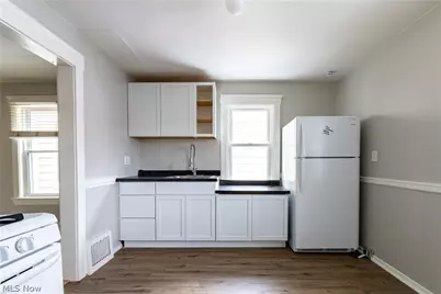 2078 E 125th Street, Loveland, OH 44106 - Photo 14