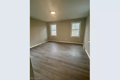 18112 Chagrin Boulevard, Huber Heights, OH 44122 - Photo 22