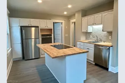 18112 Chagrin Boulevard, Huber Heights, OH 44122 - Photo 16