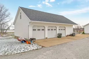 2186 Woodline Ave SW, North Lawrence, OH 44666 - Photo 42