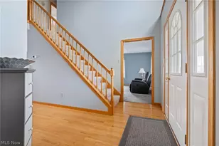 2186 Woodline Ave SW, North Lawrence, OH 44666 - Photo 8