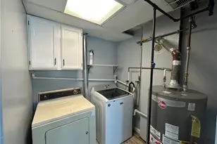 29902 Euclid Ave, Wickliffe, OH 44092 - Photo 8