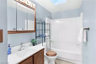 1077 S Diamond St, Ravenna, OH 44266 - Photo 12