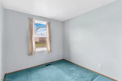 1077 S Diamond Street, Ravenna, OH 44266 - Photo 16