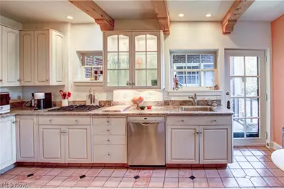 13715 Shaker Boulevard #1B, Loveland, OH 44120 - Photo 8