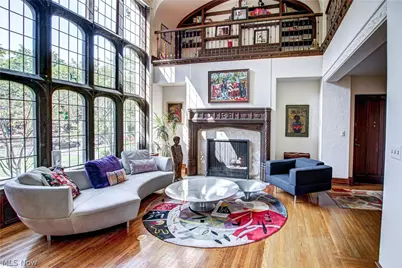 13715 Shaker Boulevard #1B, Loveland, OH 44120 - Photo 2