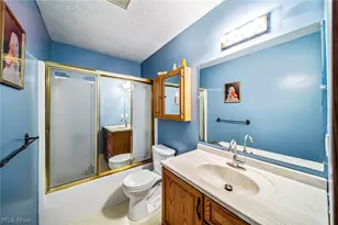 5026 Glenn Lodge Dr, Mentor, OH 44060 - Photo 10