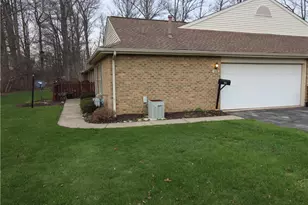 148 Bentley Dr, Elyria, OH 44035 - Photo 2