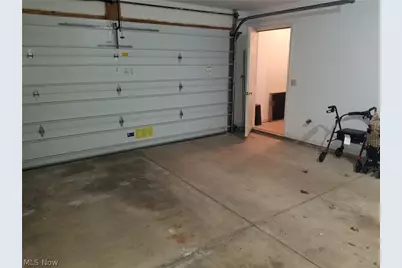 148 Bentley Drive, Elyria, OH 44035 - Photo 38