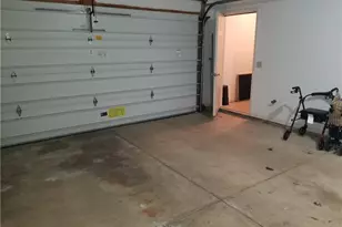 148 Bentley Dr, Elyria, OH 44035 - Photo 38