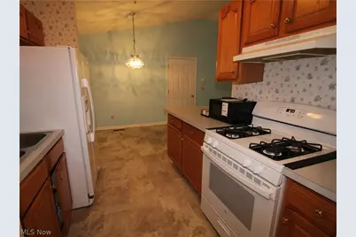 148 Bentley Drive, Elyria, OH 44035 - Photo 16