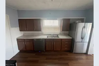 2125 SW 7th Street SW, Akron, OH 44314 - Photo 8