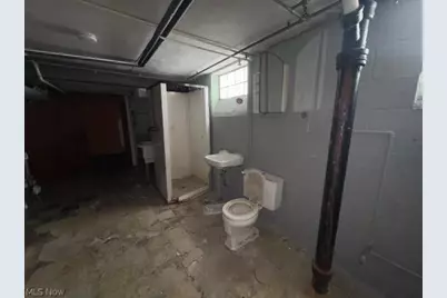 12008 Buckingham Avenue, Loveland, OH 44120 - Photo 12