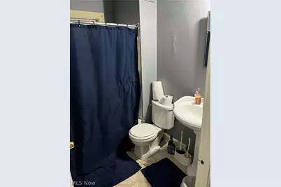 12612 Christine Avenue, Garfield Heights, OH 44105 - Photo 4