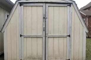 906 Harrison Ave SW, Canton, OH 44706 - Photo 8