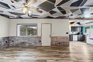 55249 Locust Dr, Bridgeport, OH 43912 - Photo 6