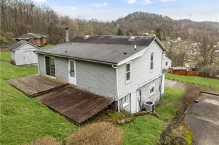 55249 Locust Dr, Bridgeport, OH 43912 - Photo 28