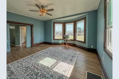 166 S Ohio Street, Cadiz, OH 43907 - Photo 8