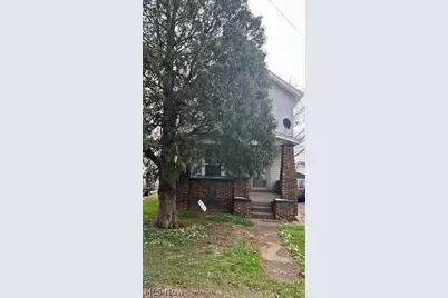 1604 Wooster Avenue NE, Canton, OH 44705 - Photo 1