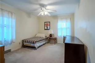 13699 Cedar Rd, University Heights, OH 44118 - Photo 16