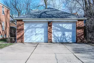 13699 Cedar Rd, University Heights, OH 44118 - Photo 42