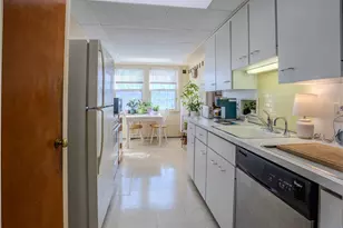 13699 Cedar Rd, University Heights, OH 44118 - Photo 22