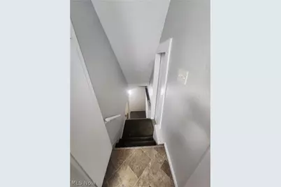 845 Willard Avenue SE, Warren, OH 44484 - Photo 12