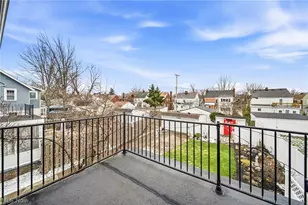 94 E 217th St, Euclid, OH 44123 - Photo 18