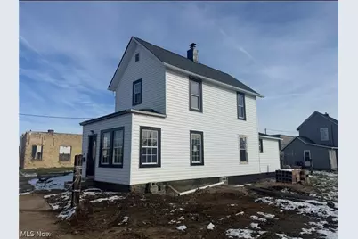 1002 Cleveland Avenue SW, Canton, OH 44707 - Photo 1