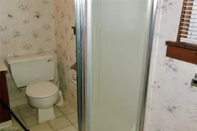 693 Idlewood Avenue, Sheffield Lake, OH 44054 - Photo 18