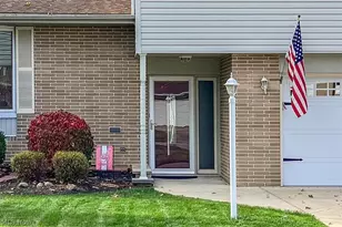 6230 Somerset Dr, North Olmsted, OH 44070 - Photo 28