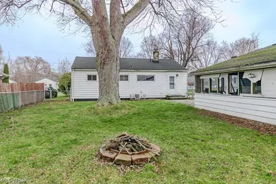 7165 Anthony Court, Madison, OH 44057 - Photo 8