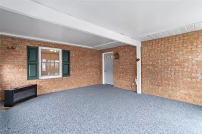 1529 Rhine River Road NW, Uniontown, OH 44685 - Photo 4