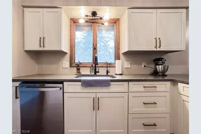 2412 Audubon Road, Akron, OH 44320 - Photo 8