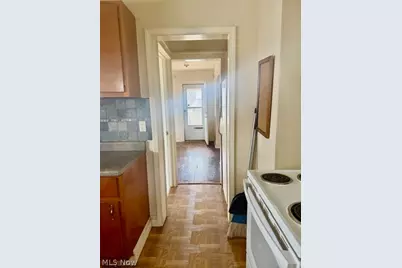 512 New 4th Street, Fairport Harbor, OH 44077 - Photo 6