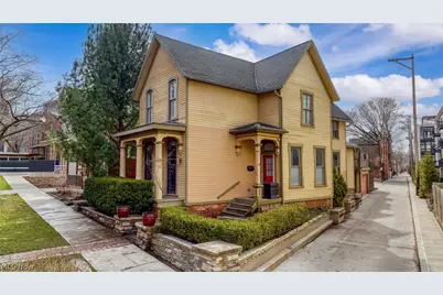 1554 W 29th Street, Loveland, OH 44113 - Photo 2