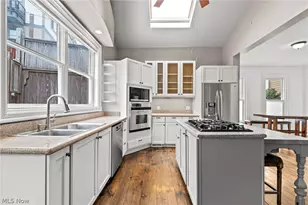 1554 W 29th St, Loveland, OH 44113 - Photo 20