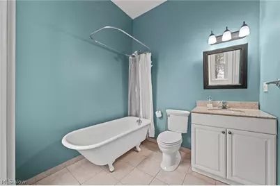 1554 W 29th Street, Loveland, OH 44113 - Photo 16