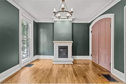 1554 W 29th Street, Loveland, OH 44113 - Photo 14