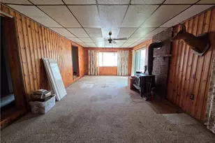 54990 Maple Ave, Bridgeport, OH 43912 - Photo 6