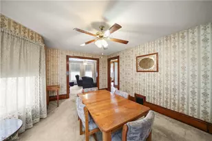 128 6th St NW, Barberton, OH 44203 - Photo 28